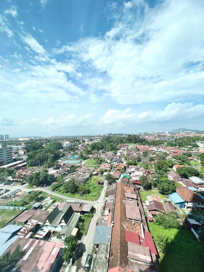 The Apple Residence & Suites Infinity Pool By Nestcove Malacca Exterior photo